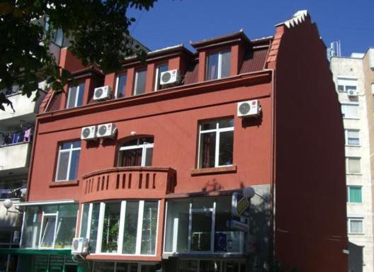 Family Hotel Rujeta Семеен Хотел Ружета - Идеален Център Pavlikeni Extérieur photo