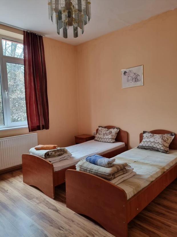 Family Hotel Rujeta Семеен Хотел Ружета - Идеален Център Pavlikeni Extérieur photo